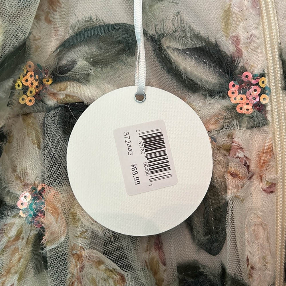 Babydoll Floral dress with sparkled detail✨NWT✨ - Picture 3 of 4